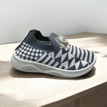 BABY LIGHTING SKECHER GREY AND WHITE