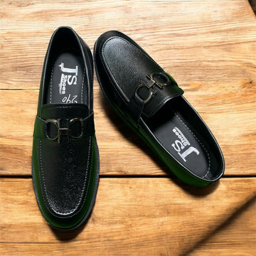 LATEST GUCCI SHINNY LOAFFERS (BLACK)