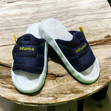 BOUNCE BLUE AND WHITE SLIPPER
