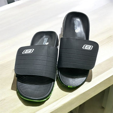 IMPORTED SKETCHER GO WALK SLIDES (USA2 BLACK)