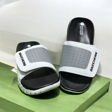 IMPORTED SKETCHER GO WALK SLIDES (USA1 WHITE)