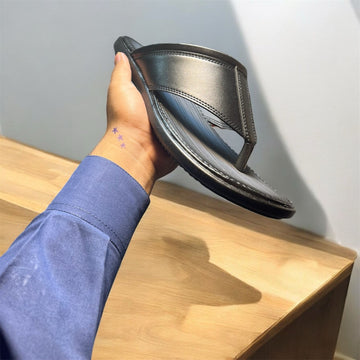 B COMFORT BLACK FLIP FLOP
