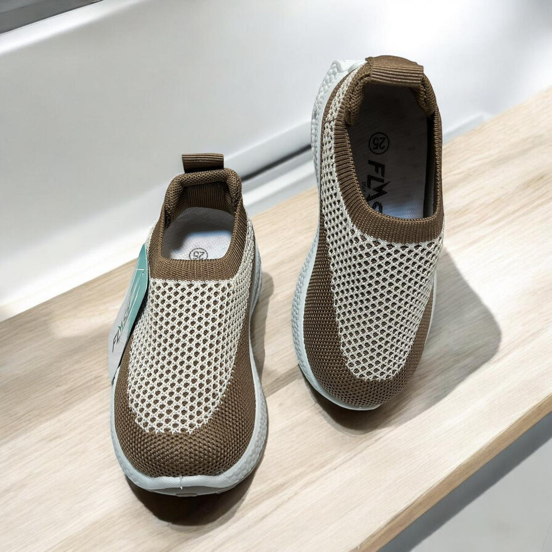 BABY SKECHERS GREY BROWN
