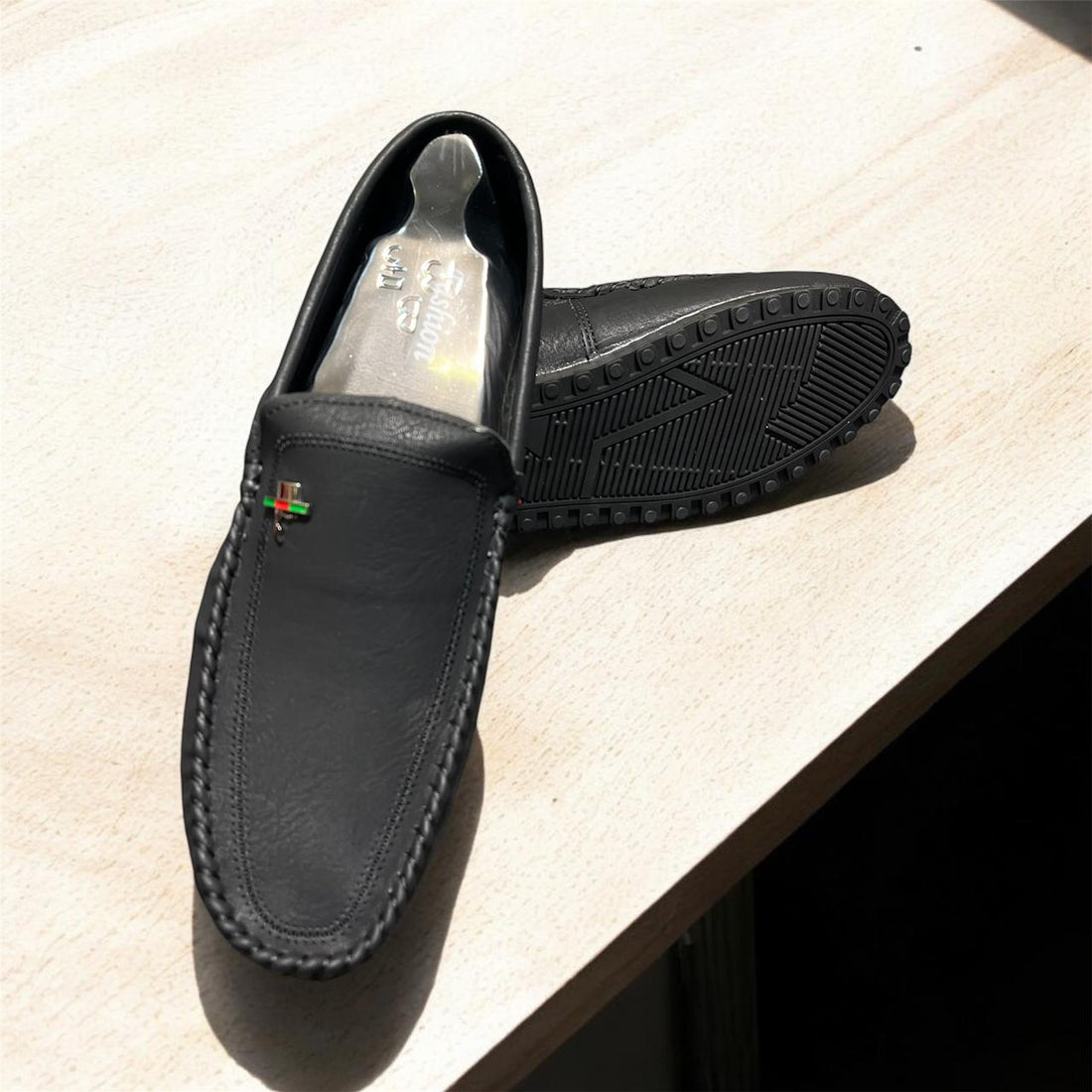 LATEST MOOZE BLACK  STYLE URBAN