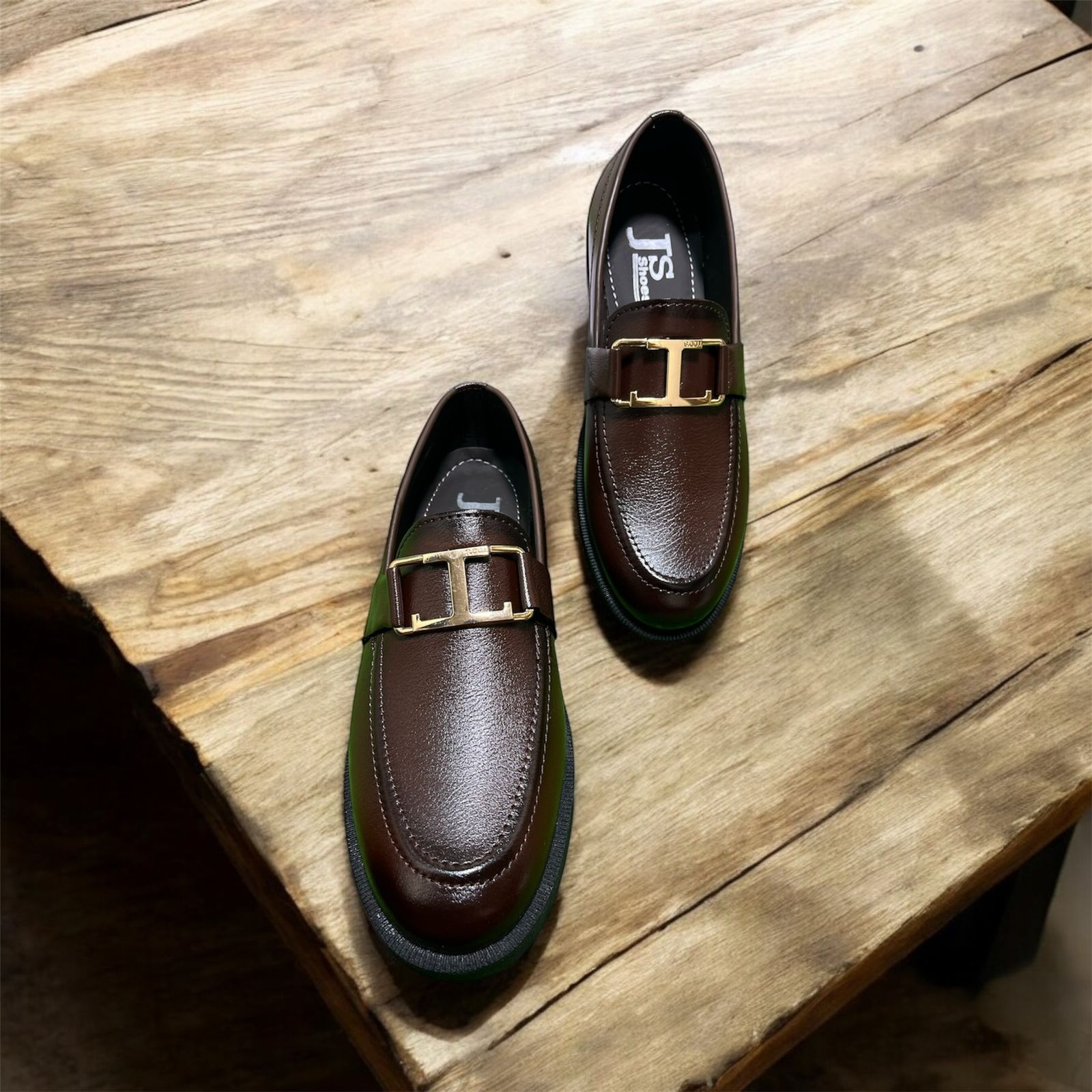 LATEST SHINNY LOAFFERS (MEHROON)