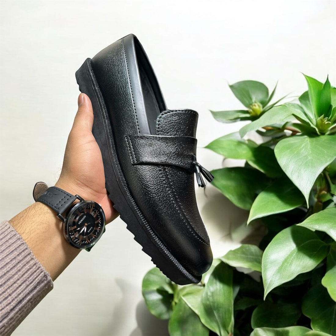 LATEST FLOWER SHINNY LOAFFERS (BLACK)