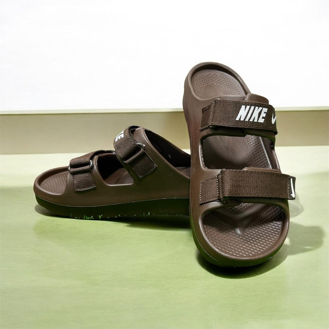 NIKE ADJUSTABLE STRAPS SLIPPERS BROWN