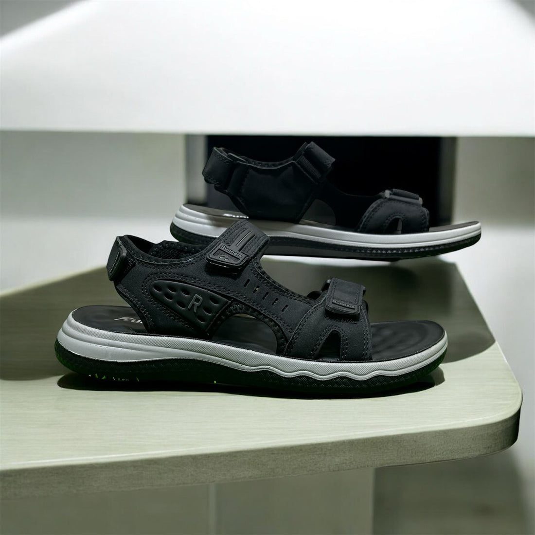 RUNNER SANDLES BLACK (2SP)