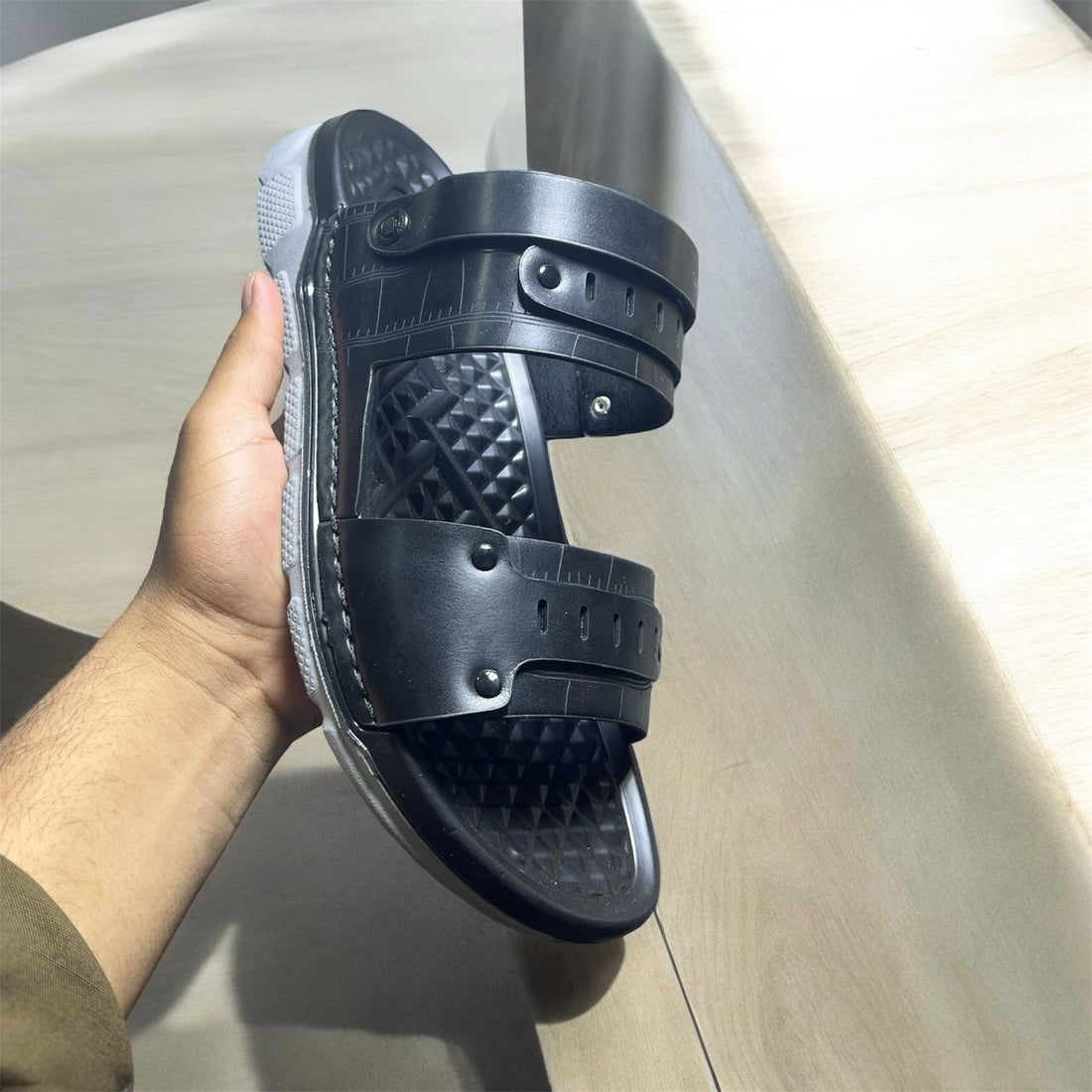 SUMMER SANDLES BLACK COLOUR (DOT STRAPS)