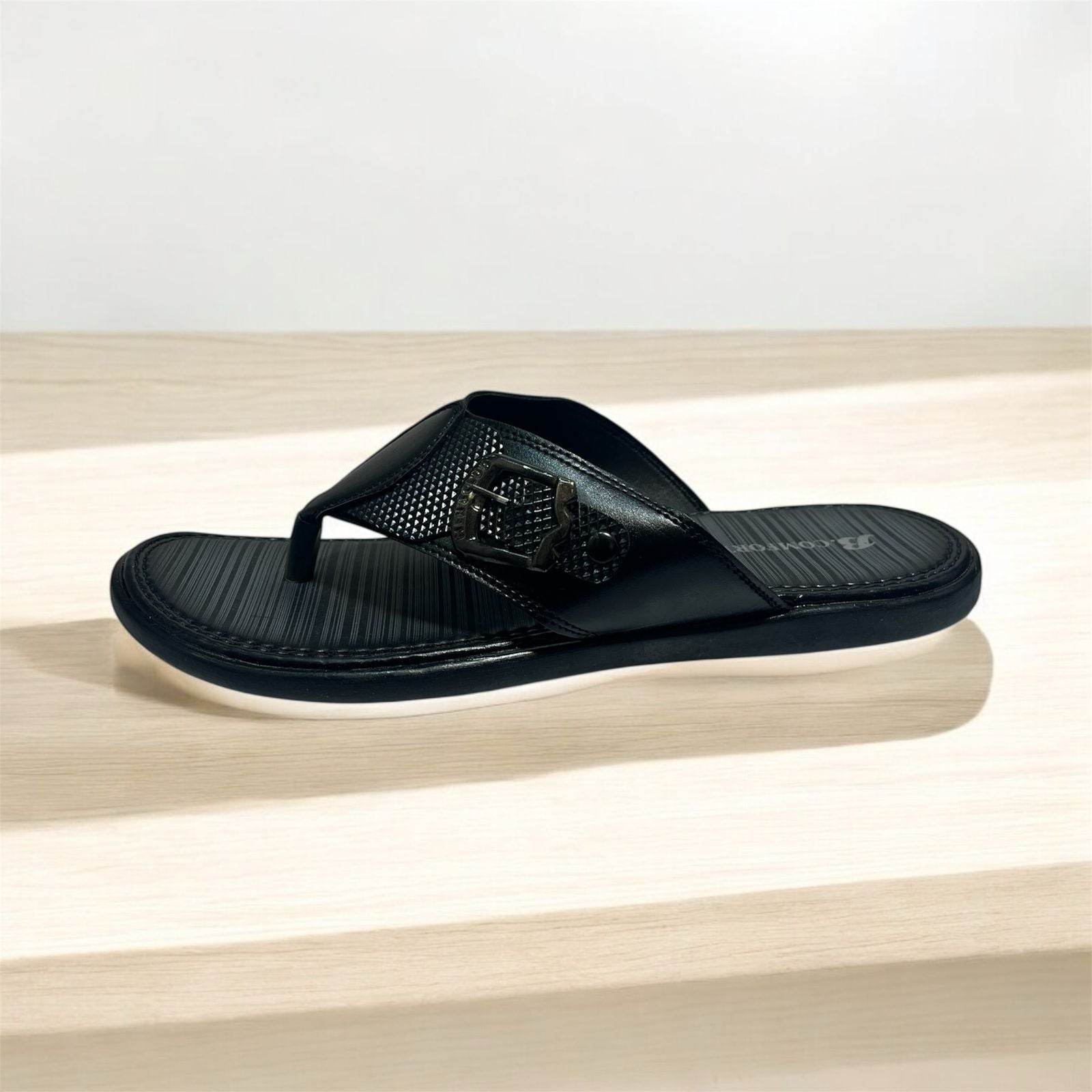 B COMFORT FLIP FLOP (BUCKLE) BLACK