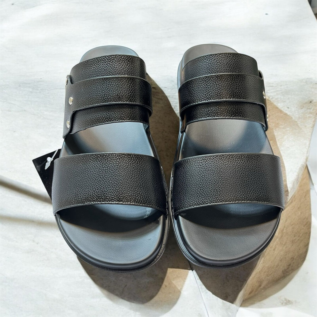 BLACK LEATHER CHAWLA